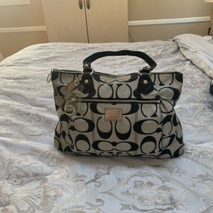 Coach Tote Medium
